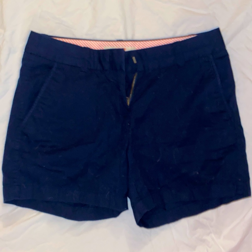 Women’s J. Crew chino shorts, size 2 brand new.
